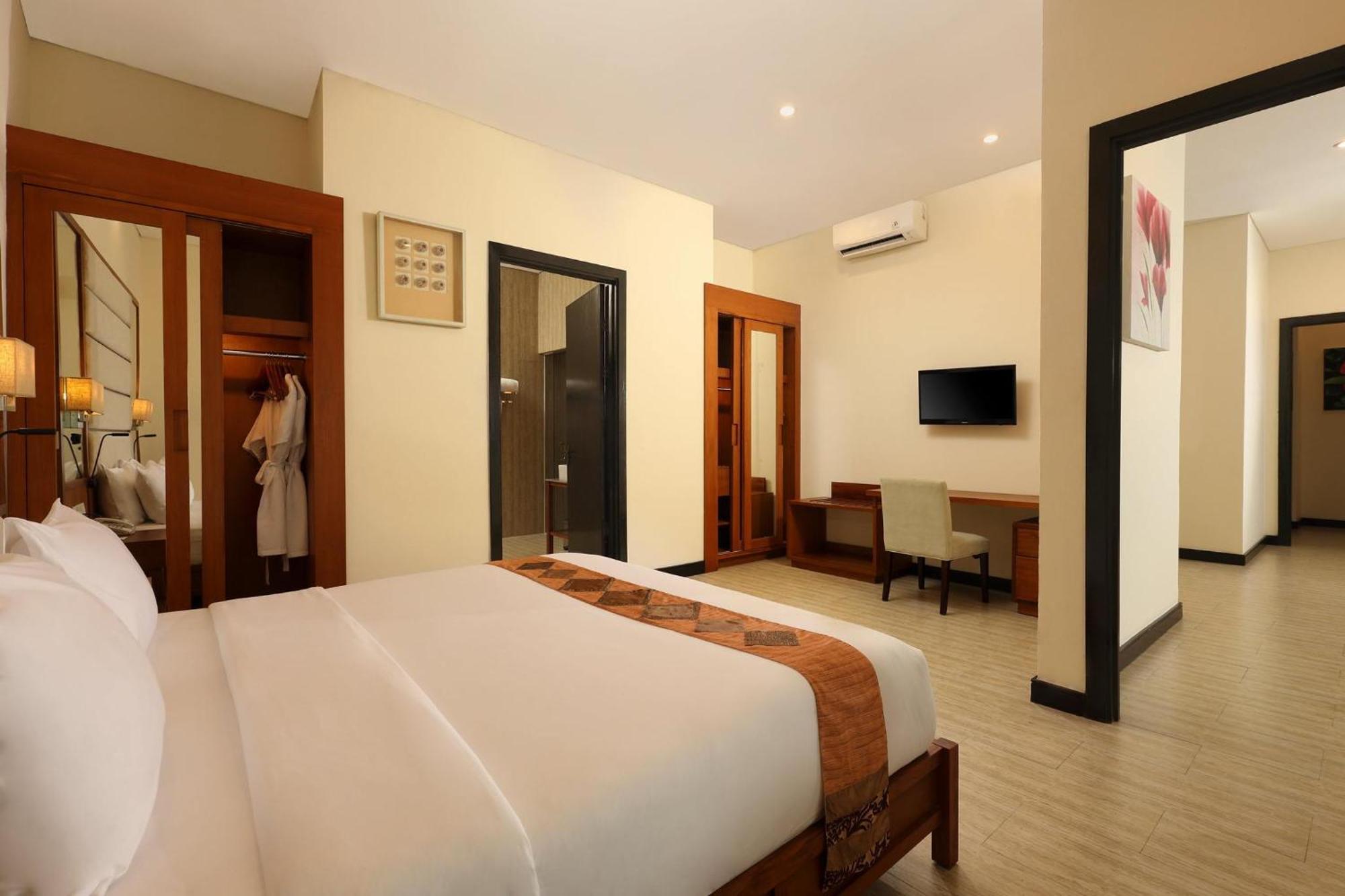 Lv8 Resort Hotel Canggu Exteriör bild