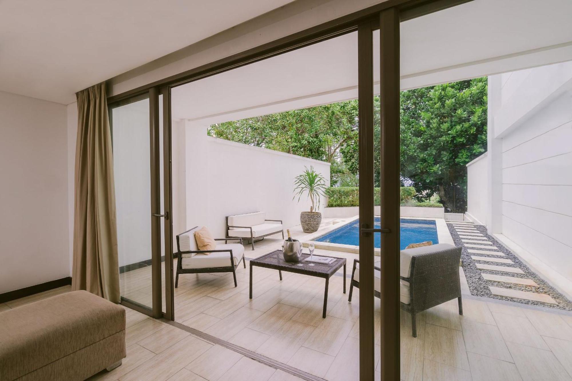 Lv8 Resort Hotel Canggu Exteriör bild